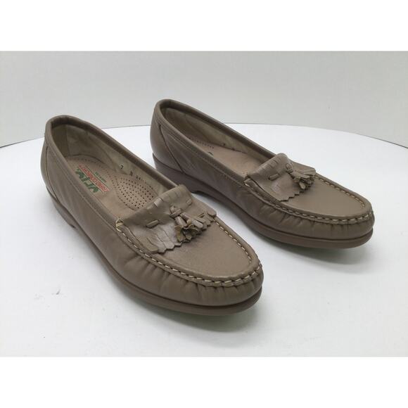 SAS Beige Slip On Moccasin Loafer Womens 7N Comfort shoes New - Picture 4 of 8